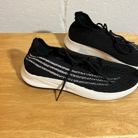 Marco Vitale Collezione Sock Style Sneaker Size 8s NWOT! - Picture 2 of 6